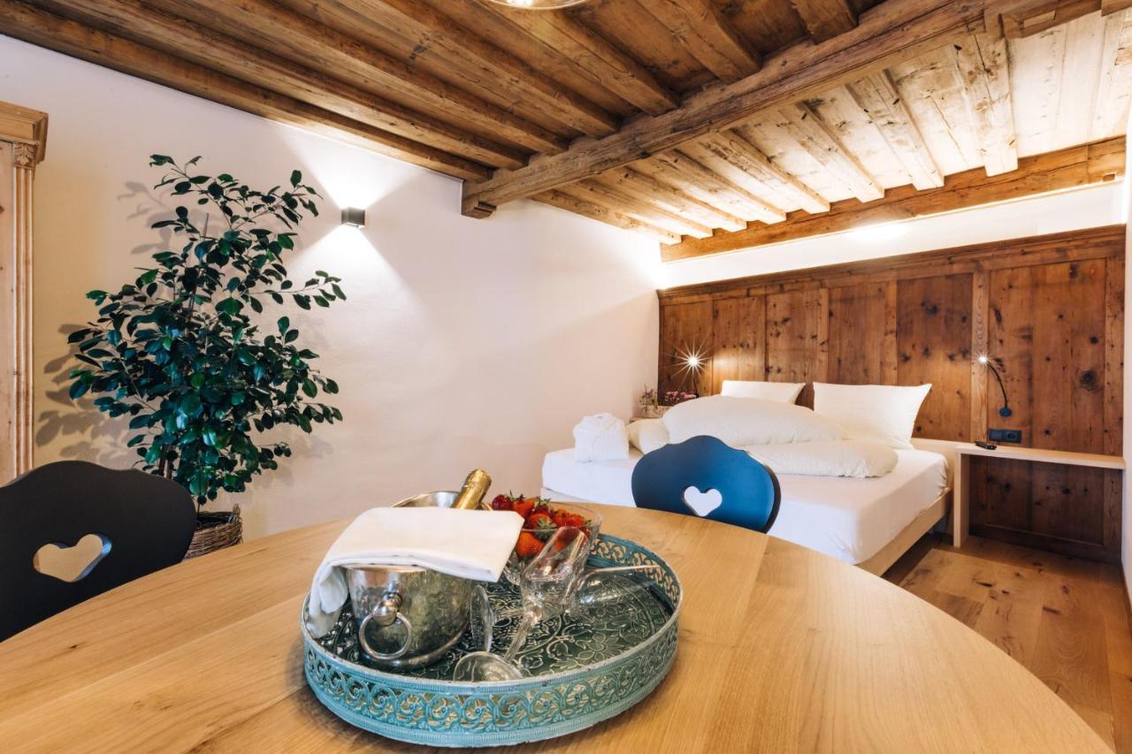 מונטניה Amplatz 1523 - B&B And Suites מראה חיצוני תמונה